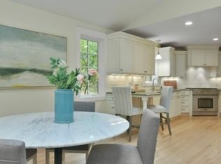 59 Laurel Rd, Chestnut Hill, MA 02467