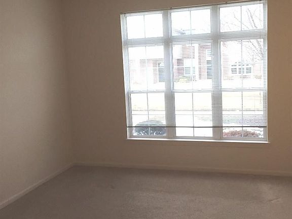 5th image of 3178 Primrose Ln