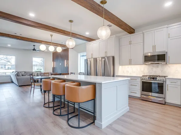 2705 Gordon Ave, Fort Worth, TX 76110