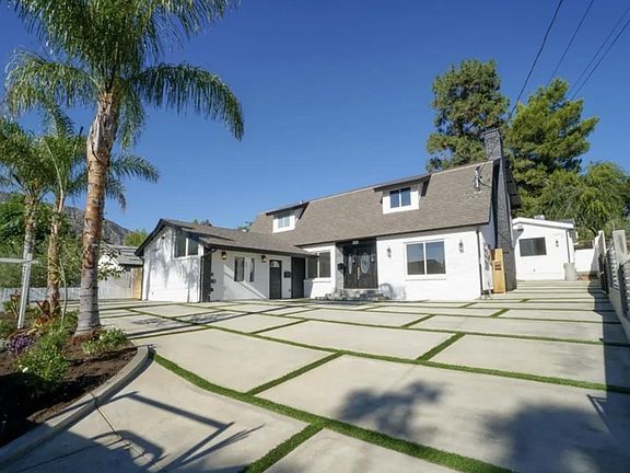 2nd image of 11044 Whitegate Ave