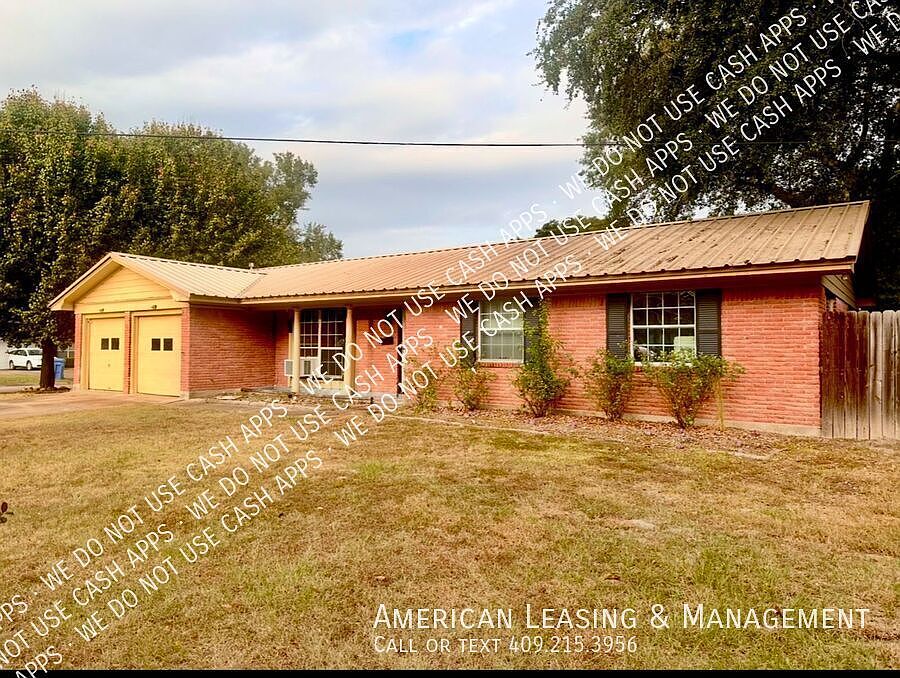 1st image of 722 Desert Willow Dr