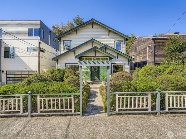 8309 California Avenue SW, Seattle, WA 98136