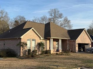 2504 Michelle Dr, Mena, AR 71953