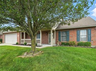 1886 Willow Lakes Dr, Springfield, OH 45502