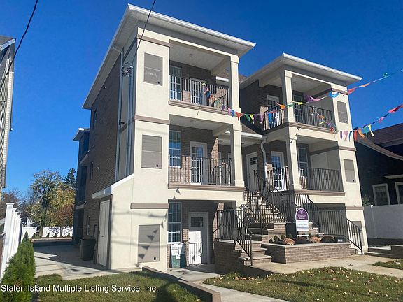 2nd image of 1131 Forest Ave #1B