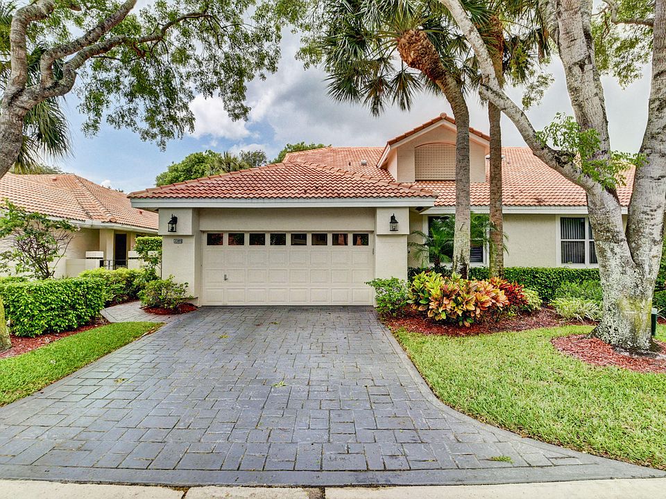 Home For Sale In Broken Sound Country Club