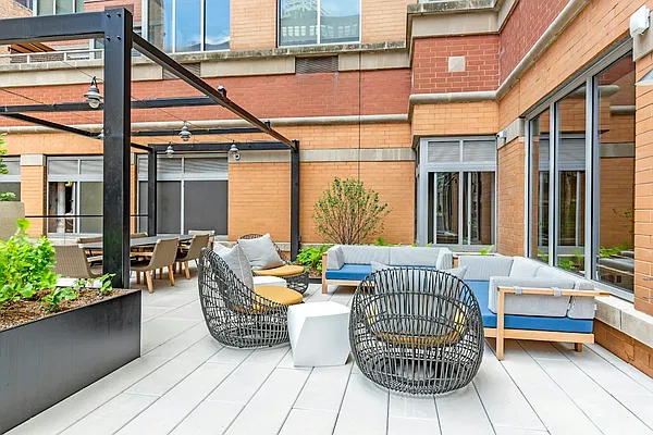 Rented by Bozzuto Management | media 19