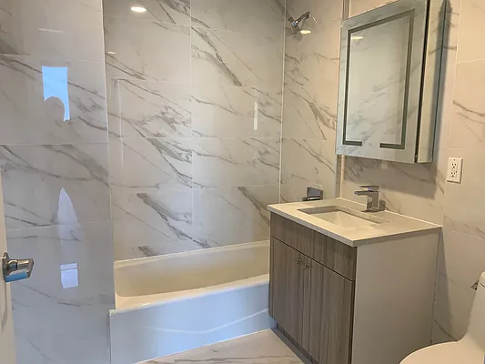 Rented by Apple Realty Group Corp | media 25