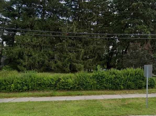 444 Turney Rd, Bedford, OH 44146