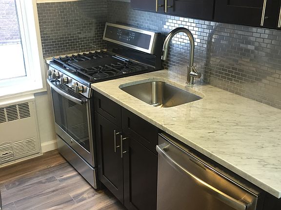 4th image of 6115 43rd Ave #4K