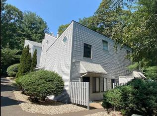 10K Talcott Forest Rd, Farmington, CT 06032