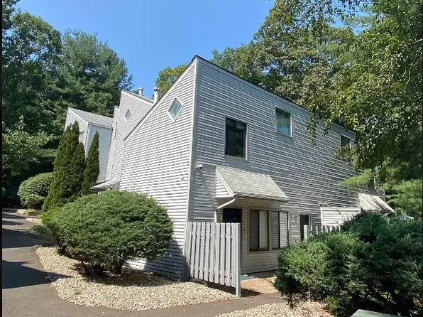 10K Talcott Forest Rd, Farmington, CT 06032