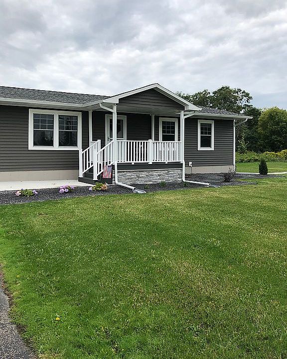 1st image of 44 Nell Manor Dr