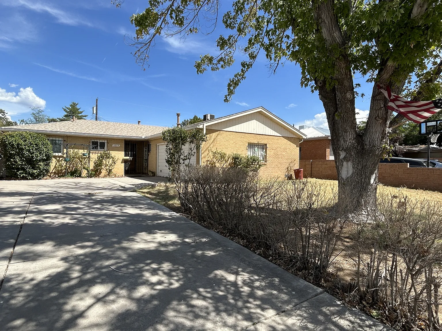 2712 Palomas Drive Northeast - 1 — Photo 1