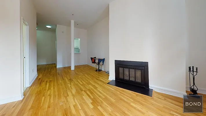 Rented by Bond New York | media 16