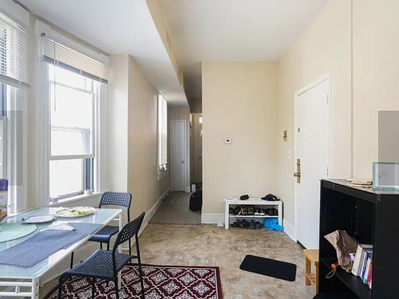 2nd image of 2653 Maryland Ave APT 1