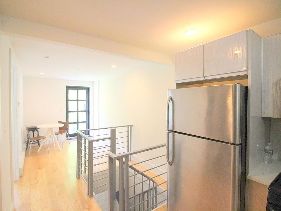 1st image of 56 Jefferson St APT 1R