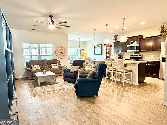 5th image of 45 Bellasera Way