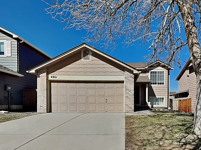 4731 N Silverlace Dr — Photo 2