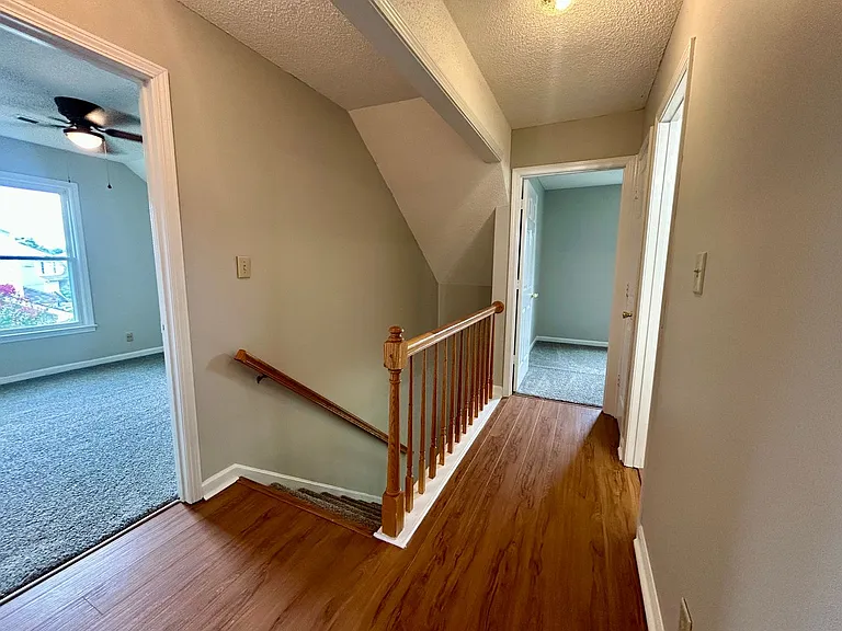 1225 Cobblestone Ln — Photo 32