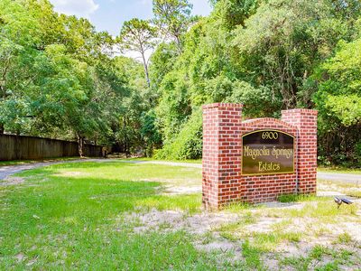 6900 Howells Ferry Rd, Mobile, AL, 36618