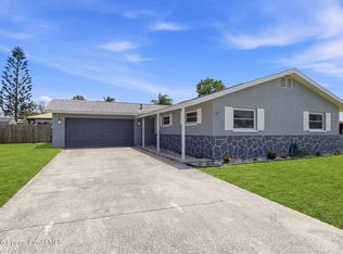 591 Sacre Coeur Dr, Melbourne, FL 32935
