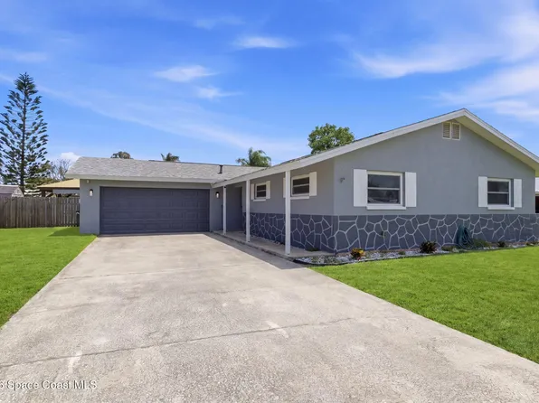 591 Sacre Coeur Dr, Melbourne, FL 32935