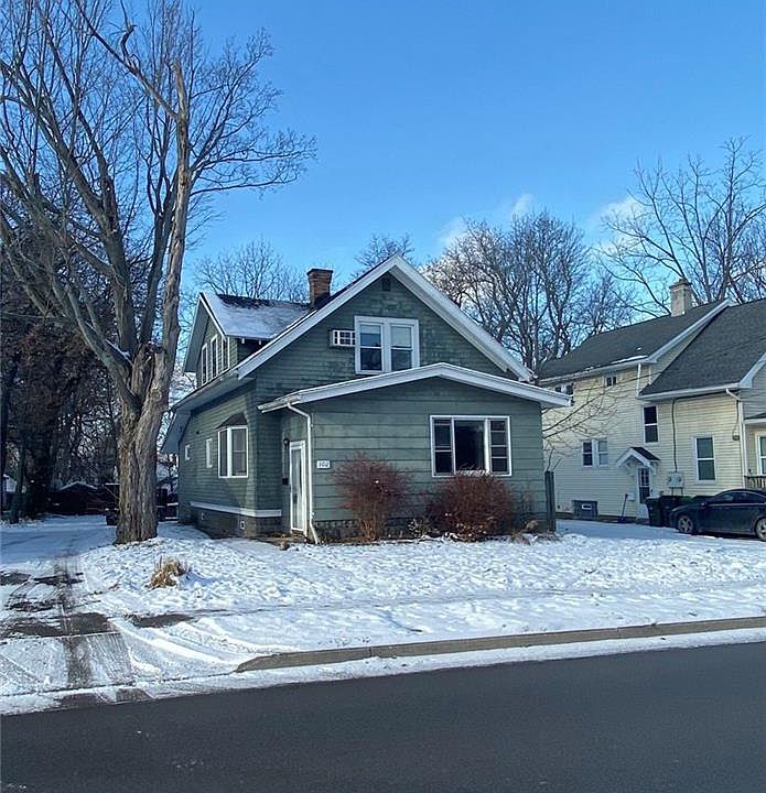 1st image of 102 Evans St