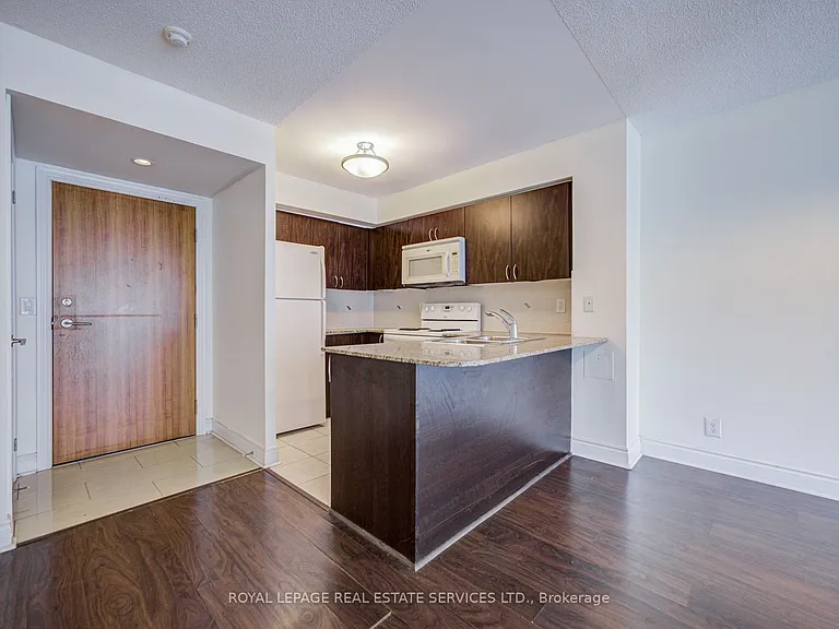 30 Clegg Rd #809 — Photo 12