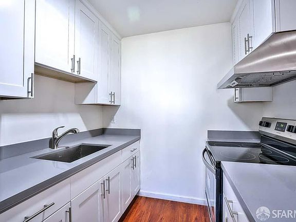5th image of 46728 Crawford St APT 10