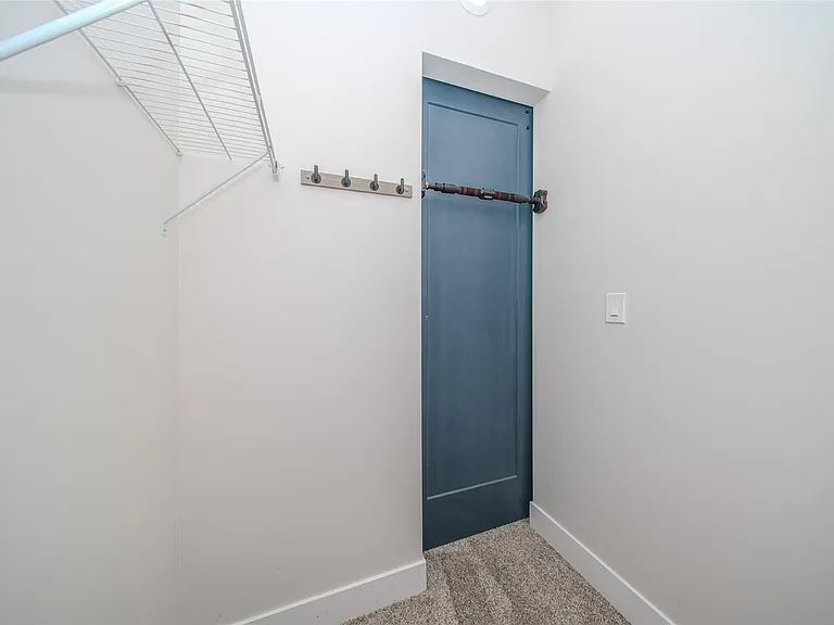 4530 Commonwealth St #1 — Photo 43