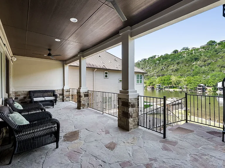 3304 Blue Jay Ln — Photo 37