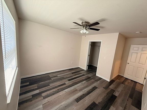 5th image of 3127 Barrington Pl