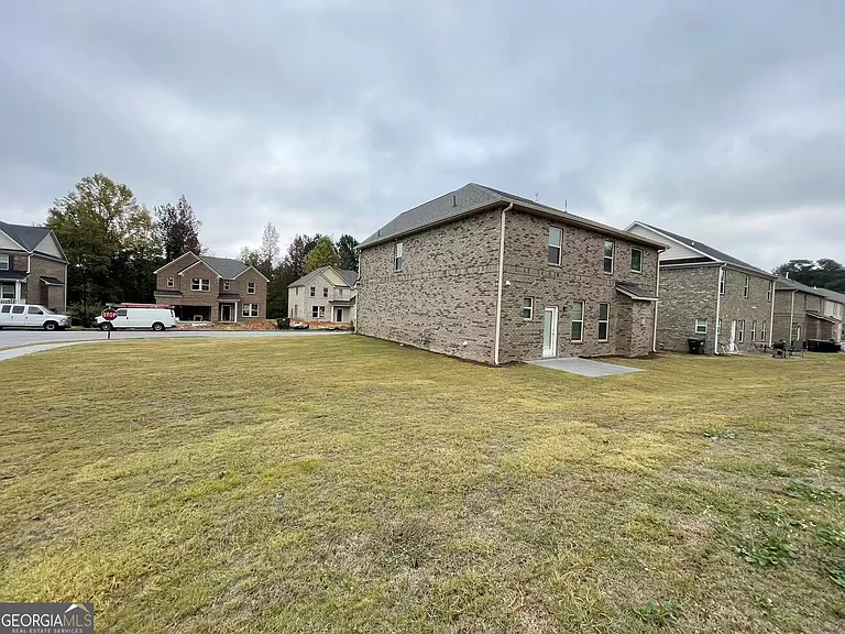 928 Yancey Ct — Photo 25