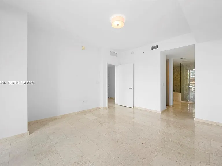 68 SE 6th St #910 — Photo 15
