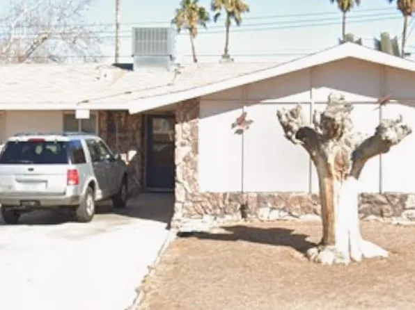 5820 Carmen Blvd, Las Vegas, NV 89108