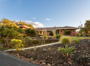 34 Wildwood Way, San Rafael, CA 94901