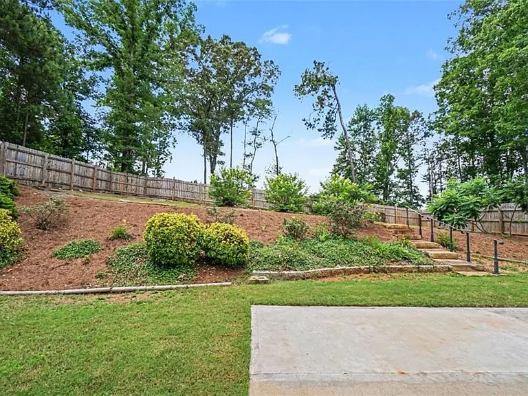 348 Darbys Run Ct — Photo 24