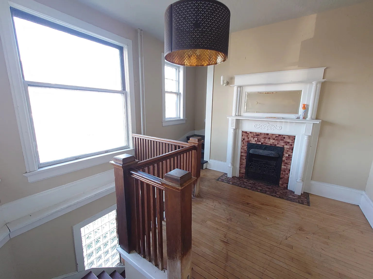 3 bed, $1,350 — Photo 3