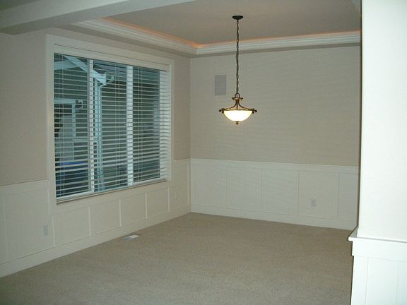 4th image of 5830 Ashbourne Ln SE