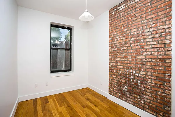 Rented by Nooklyn NYC LLC | media 15