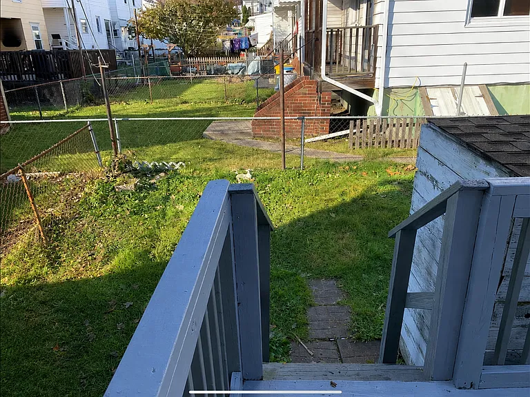 210 N 4th St — Photo 18