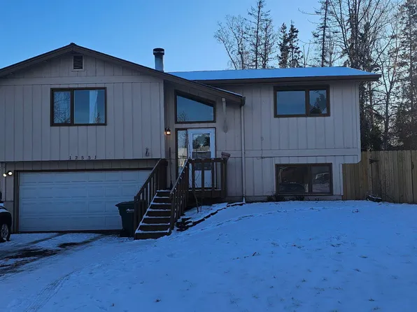 12551 Breckenridge Dr, Eagle River, AK 99577