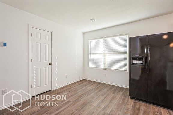 4th image of 11143 N Lake Mist Ln