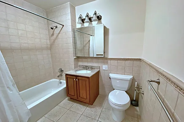 Rented by Douglas Elliman | media 20