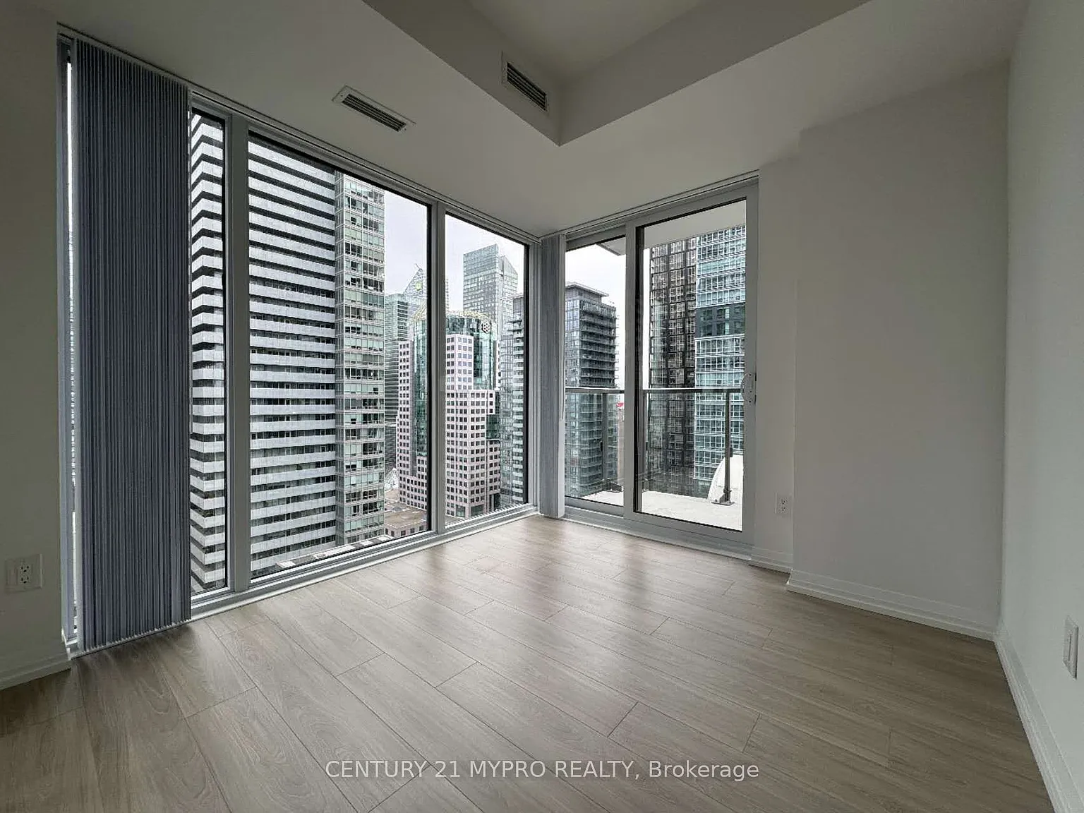 3 bed, $3,800 — Photo 3