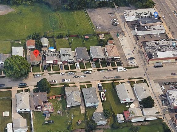 2nd image of 2090 Olive Ave