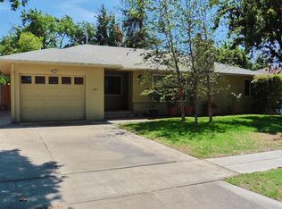 1311 W Robinson Ave, Fresno, CA 93705