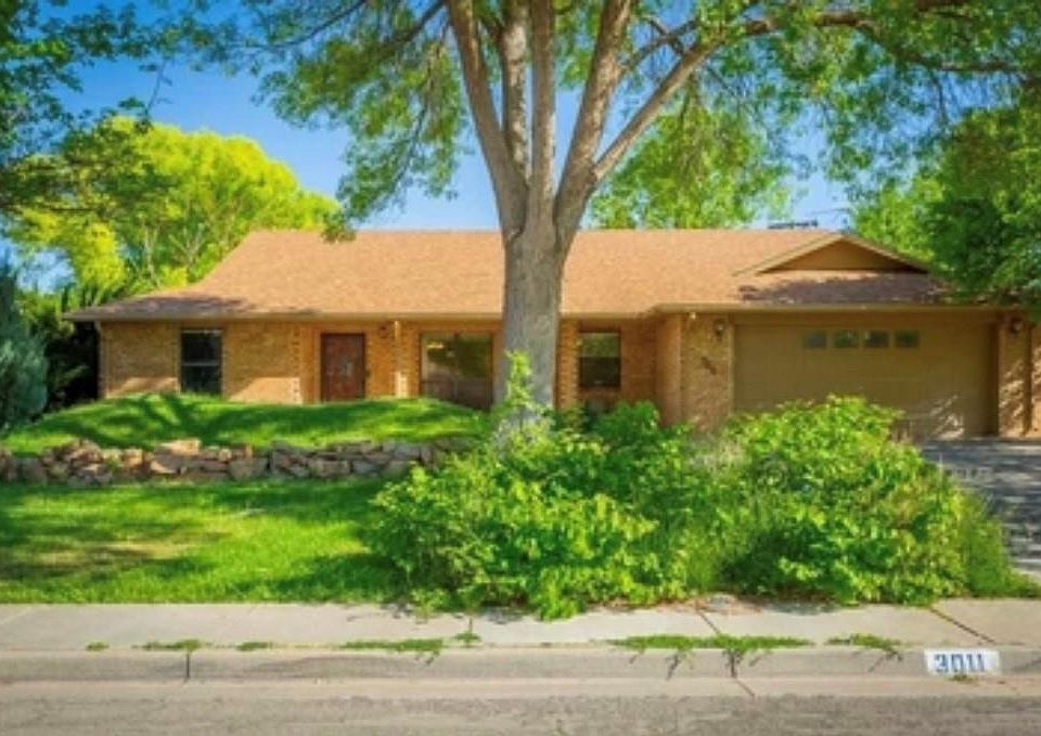 1st image of 3011 N Elm Ave