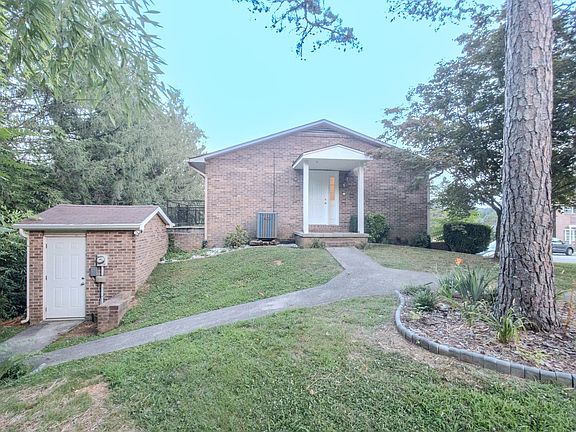 5th image of 5 Eleven Estates Dr